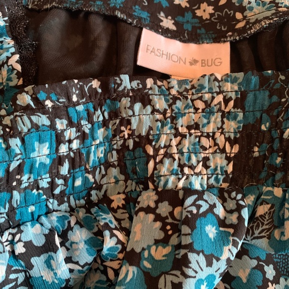 Fashion Bug Women’s top, Size 22/24W - Picture 4 of 4